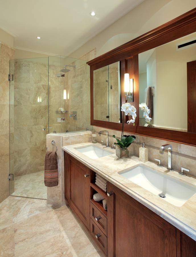 Port Ferdinand Marina & Luxury Residences Saint Peter Exterior photo